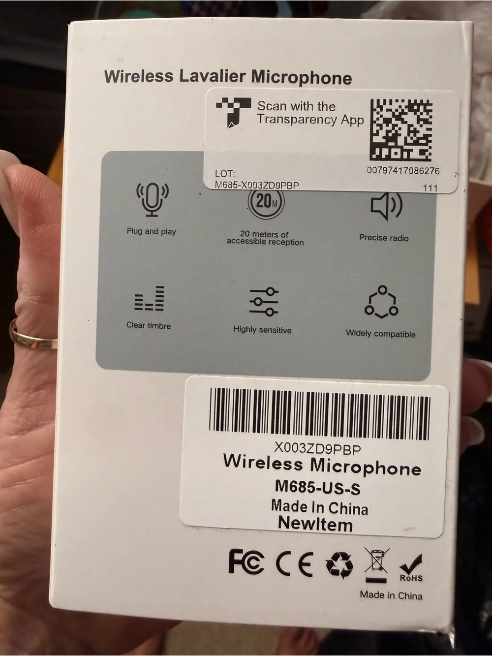 Wireless Lavalier Microphone for Smartphones - Black